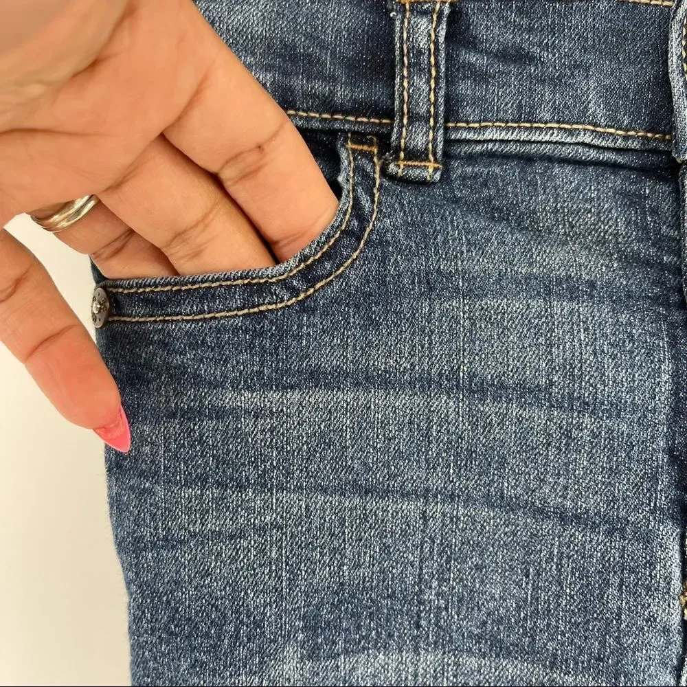 OshKosh B’gosh Boy’s Straight Leg Adjustable Waist Denim Jeans Size 4 Regular